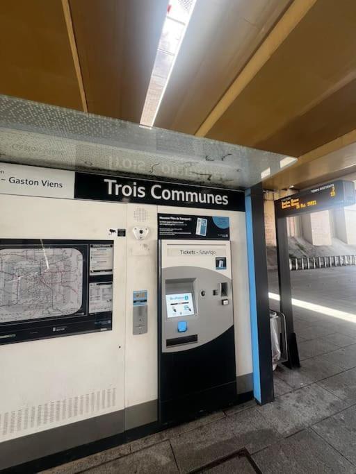 Un Charmant Studio Pres Tramway Thiais Extérieur photo